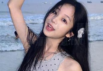 发现けん研短裤写真魅力，精致图片传递夏季清爽气息.txt