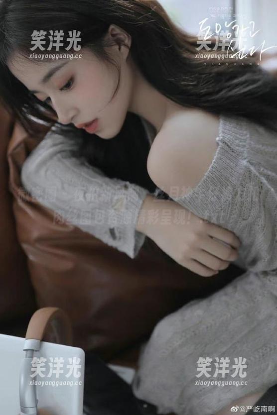 丝月神 微密圈 - 夜拍新风潮,丝月神牛仔裤方扣肉丝图包资源精彩呈现!.txt