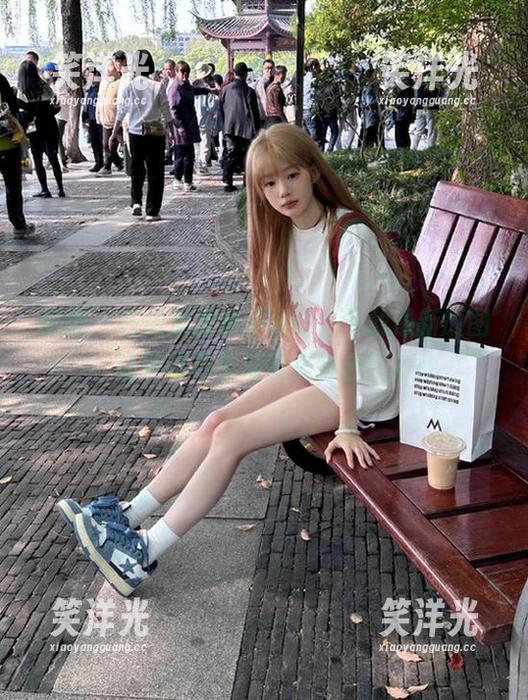 丽柜 - 在线追踪慕子运动，下载最新原图，让艺术与生活完美融合！.txt