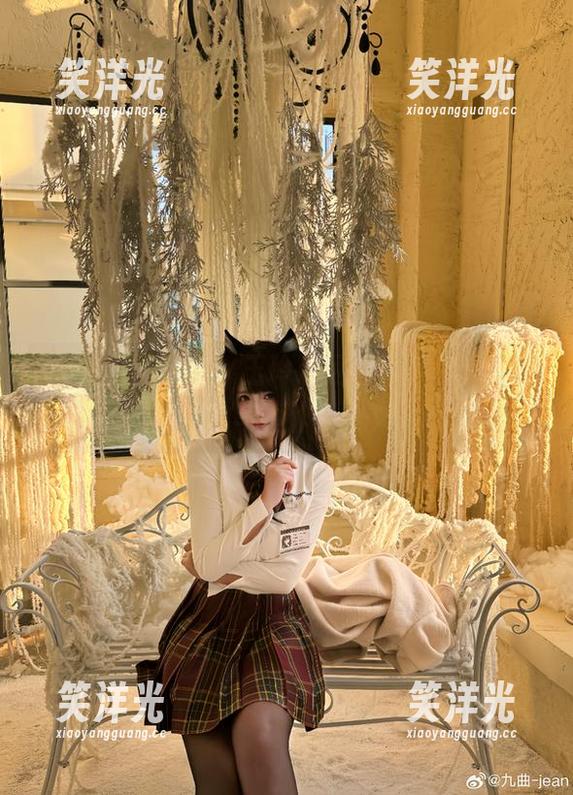 九曲Jean出镜，玉玲珑闪耀：带你走进这位博主的写真作品合集.txt