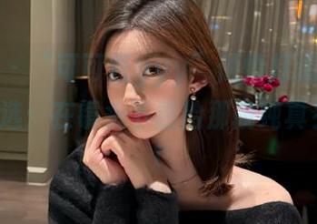 微密圈 – “可可西yyy”倾情打造的少女写真精选：在镜头下重拾那段纯真岁月.txt