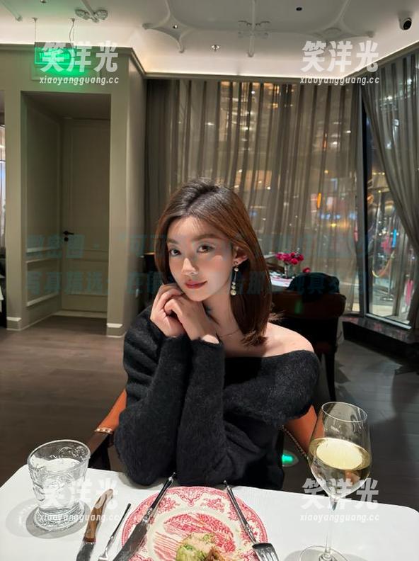 微密圈 - “可可西yyy”倾情打造的少女写真精选：在镜头下重拾那段纯真岁月.txt