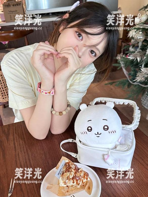 喵糖映画 旗袍少女尽显优雅魅力,喵糖映画独家写真作品资源大揭秘!.txt