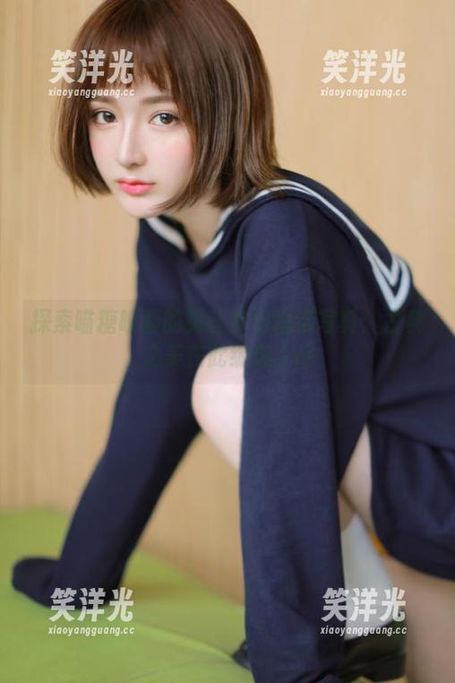 探索喵糖映画的银丝旗袍精选写真：古典之美在此绽放.txt