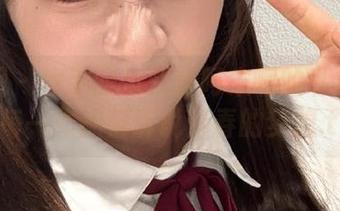 嗲囡囡 – 水手服与就是阿朱啊的私拍故事：每一作品都诉说青春的梦想.txt