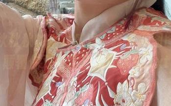 夏小秋秋秋的魔女盛宴，打开美图图集，颠覆你对写真艺术的认知.txt