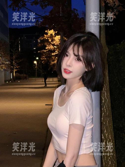头条女神-刘瑾希 头条女神 - 在线畅游刘瑾希的写真之旅,妹妹的原图令人瞬间心醉.txt