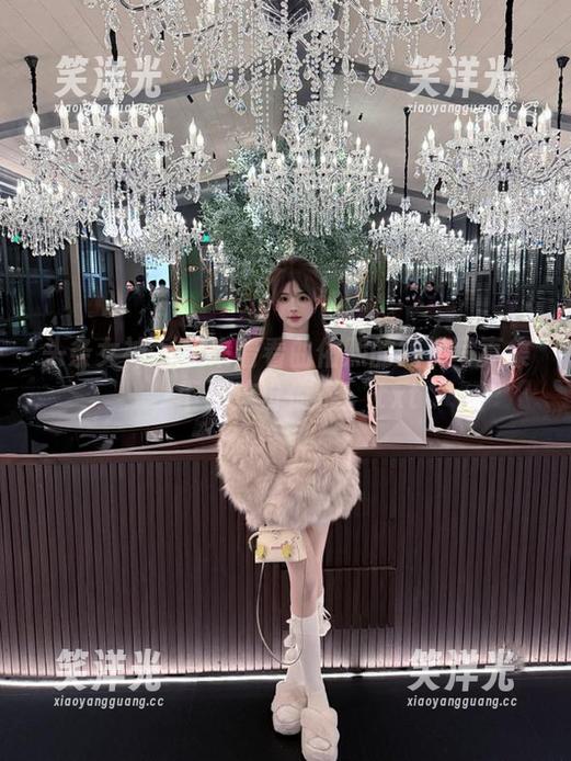 头条女神 - 快来看看曲佑熙的短裤写真集，下载这份惊艳！.txt