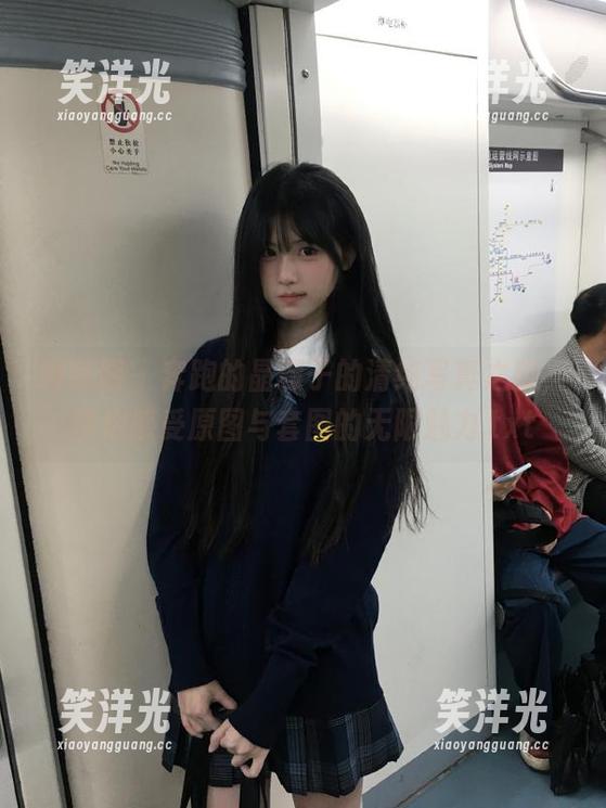奔跑的晶骡子 微密圈 - 奔跑的晶骡子的清纯写真之旅,带你感受原图与套图的无限魅力.txt
