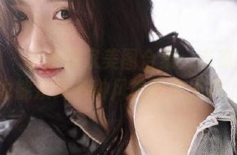 妖精社 – 喵喵居家美图合集：在家无所事事也能演绎多种风格的个人秀.txt