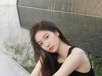 姜仁卿(강인경)的厨娘梦：超可爱的cos资源，等你来一起分享快乐味道！.txt