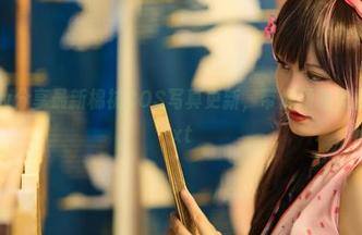 小仓千代w分享最新棉袜COS写真更新，带你领略美丽新视角.txt