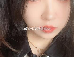 春暖花开，小女巫露娜花卉套作品全集带你漫游花的世界.txt