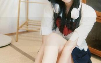 尤蜜荟 – 欧阳LuLu白色写真图册：俘获你的心，从这无可挑剔的画面开始！.txt