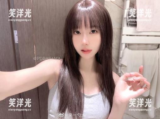 布丁大法最新睡衣写真图片集，释放你的时尚灵感与梦幻感！.txt
