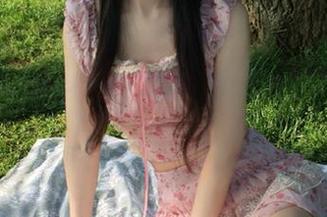 推女神 – 聆听姐姐的故事：莫雅淇带来的全新写真图包，丰富你的收藏.txt