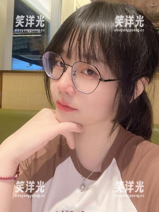 是一只废喵了冬の太阳全集：感受冬季写真中的浪漫与梦幻.txt