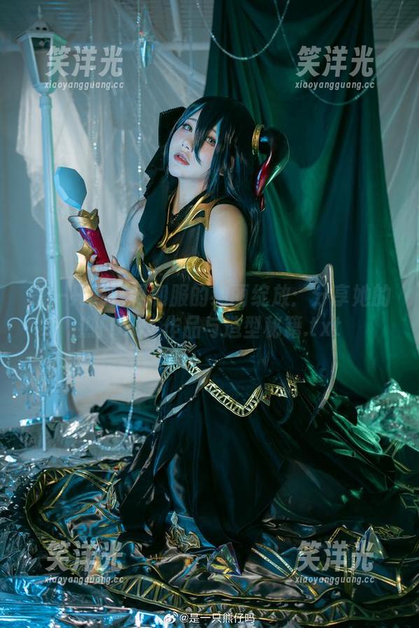 是一只熊仔吗和服的绚丽绽放：分享她的热门COS作品与造型秘籍.txt