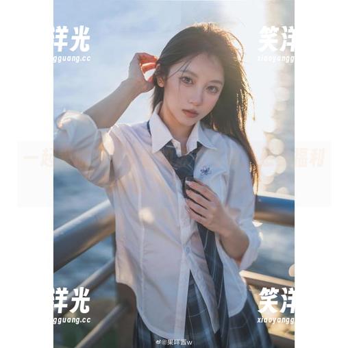一起来欣赏果咩酱的泳衣写真，感受福利满满的魅力四射.txt