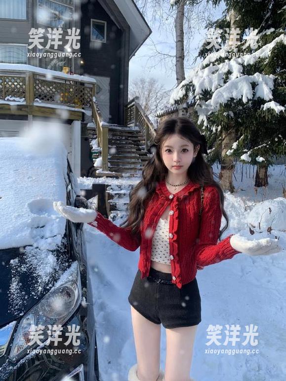 果团网 - 关注何梦兮Stacy，高清制服写真分享带你走进她的时尚世界！.txt
