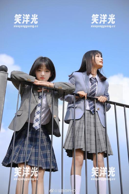 果团网-蜜桃Q妹儿 果团网 - “蜜桃Q妹儿”私房写真,温柔作品流露出自然纯真的生活气息.txt