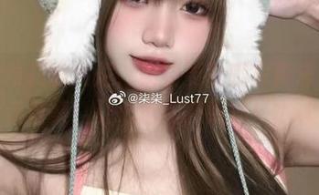 夏树繁花的绚烂，柒柒要乖哦写真艺术精选合集，让心情如花绽放！.txt