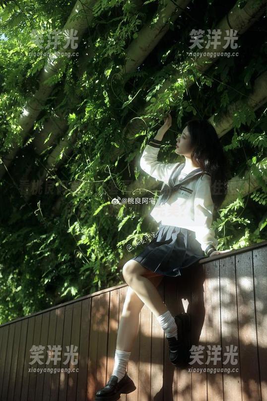 看桃良阿宅的全套厨娘作品，忍不住想问：你怎么做到如此完美？.txt