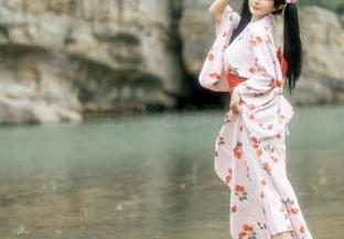 全套写真图集：桜井宁宁用纯白色调展现无与伦比的优雅.txt