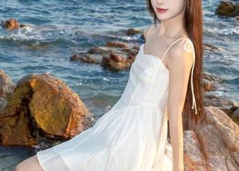 森萝财团 – 走进“Sia制服”的世界：图包精选，感受时尚之美.txt