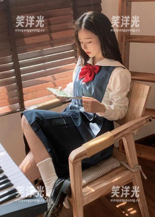 模范学院-许诺Sabrina 模范学院 - 最新写真上线,许诺Sabrina与双人搭档携手打造视觉盛宴,感受不一样的感觉!.txt