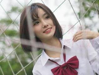 模范学院 – 郑颖姗首套写真发布，免费欣赏她的美丽与才华！.txt