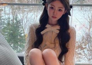 模范学院 – 陈小诺Niki女仆写真原图合集，展现她恬静而迷人的独特气质.txt