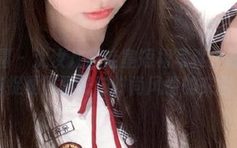 微密圈 – 沈汝凡超哇塞短裙写真作品分享：捕捉夏日阳光与时尚风情的交融.txt