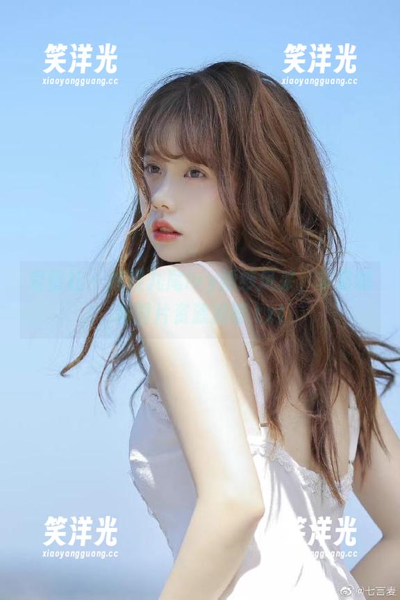 爱蜜社 - 捕捉九尾Ivy婚纱风采，丰富精彩图片资源推荐.txt