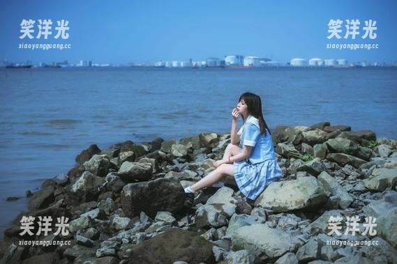 在疯猫ss的思绪本下，发现最惊艳的cos套图与创意灵感.txt