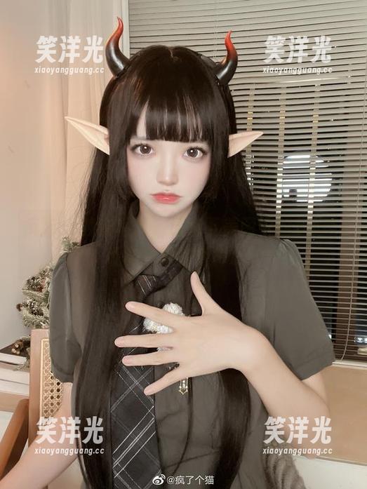 疯猫ss 疯猫ss晚安写真,记录下美图中的梦幻与现实交织的精彩.txt