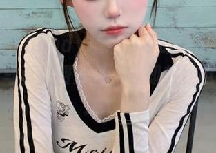 秀人网 – Candy糖糖引领时尚潮流，超美套装写真免费分享，立即前往抢先体验！.txt