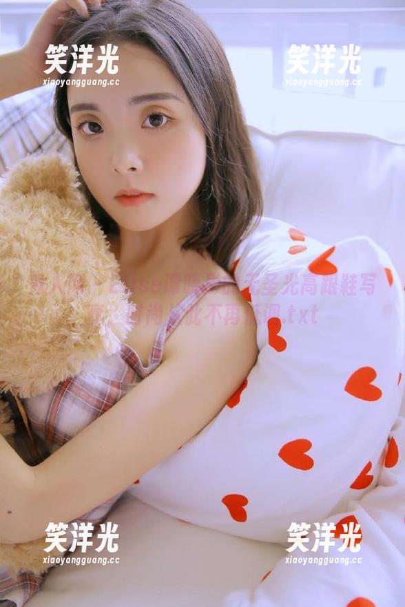 秀人网-Elise谭晓彤 秀人网 - Elise谭晓彤的无圣光高跟鞋写真,时尚从此不再低调.txt