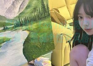 秀人网 – 别错过！Lavinia肉肉短裙写真观看合集，展现个性与风格.txt