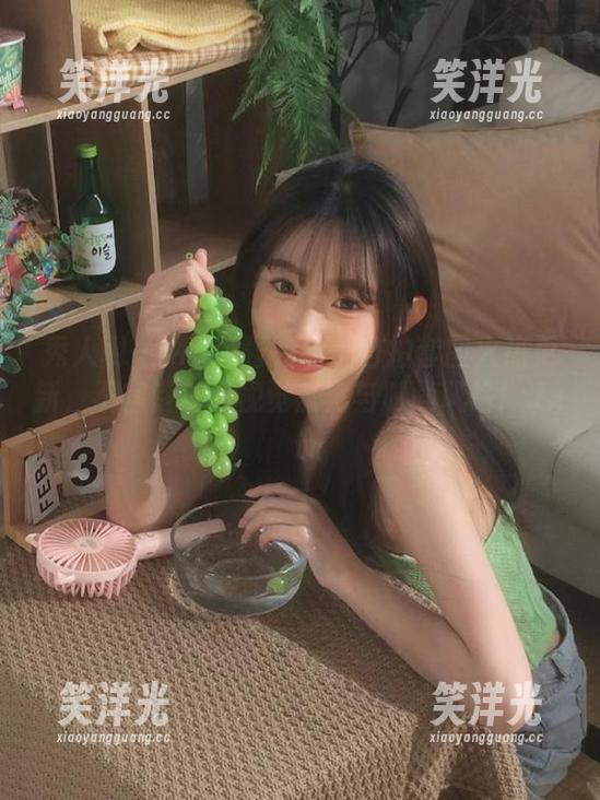 秀人网-Miko酱 秀人网 - Miko酱的精美自拍套图火热更新,不容错过的视觉盛宴与时尚风格!.txt