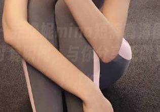 秀人网 – 乔漫妮mina短裤高清图集：记录她的可爱瞬间，与你分享无限夏日温暖！.txt