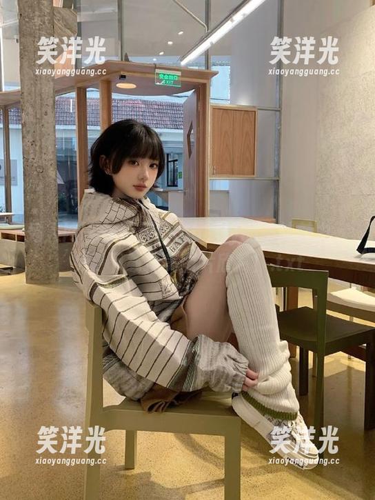 秀人网 - 体验周jojobaby的棉袜魅力，免费下载精美图片欣赏！.txt