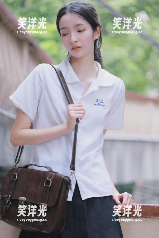 秀人网 - 娜娜baby浴缸梦幻之旅：高清图册合集，带你探秘她的每一个魅力瞬间！.txt