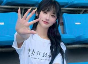 秀人网 – 让我们一同欣赏张优ayoyo的油亮作品分享，感受艺术的感染力与温度.txt