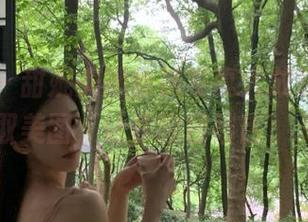 秀人网 – 甜妮美腿丝袜写真大放送，免费获取美图，让你瞠目结舌！.txt
