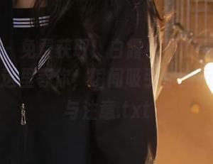 秀人网 – 免费获取！白露小猪的写真“秘书”在这里等你，瞬间吸引你的所有目光与注意.txt