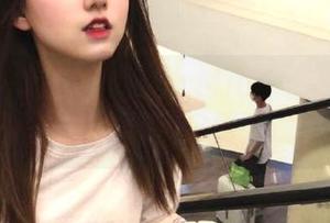 秀人网 – 校服里的美七Mia:图片展示与原图回顾,校园记忆重现.txt
