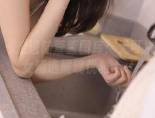 秀人网 – 走进陆萱萱图库：无可挑剔的美女精选展现优雅.txt
