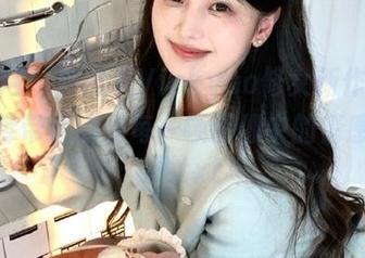 秀人网 – 陈念灵Vickyao修女新作分享：图库带您感受每一帧图像中的情感与哲思.txt