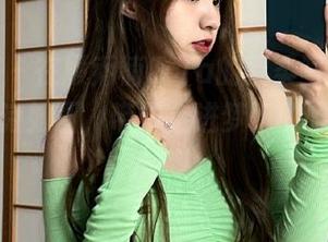 秀人网 – 在顾乔楠Cora的温柔写真中，图片如诗如画，带你走进梦幻的唯美时刻！.txt